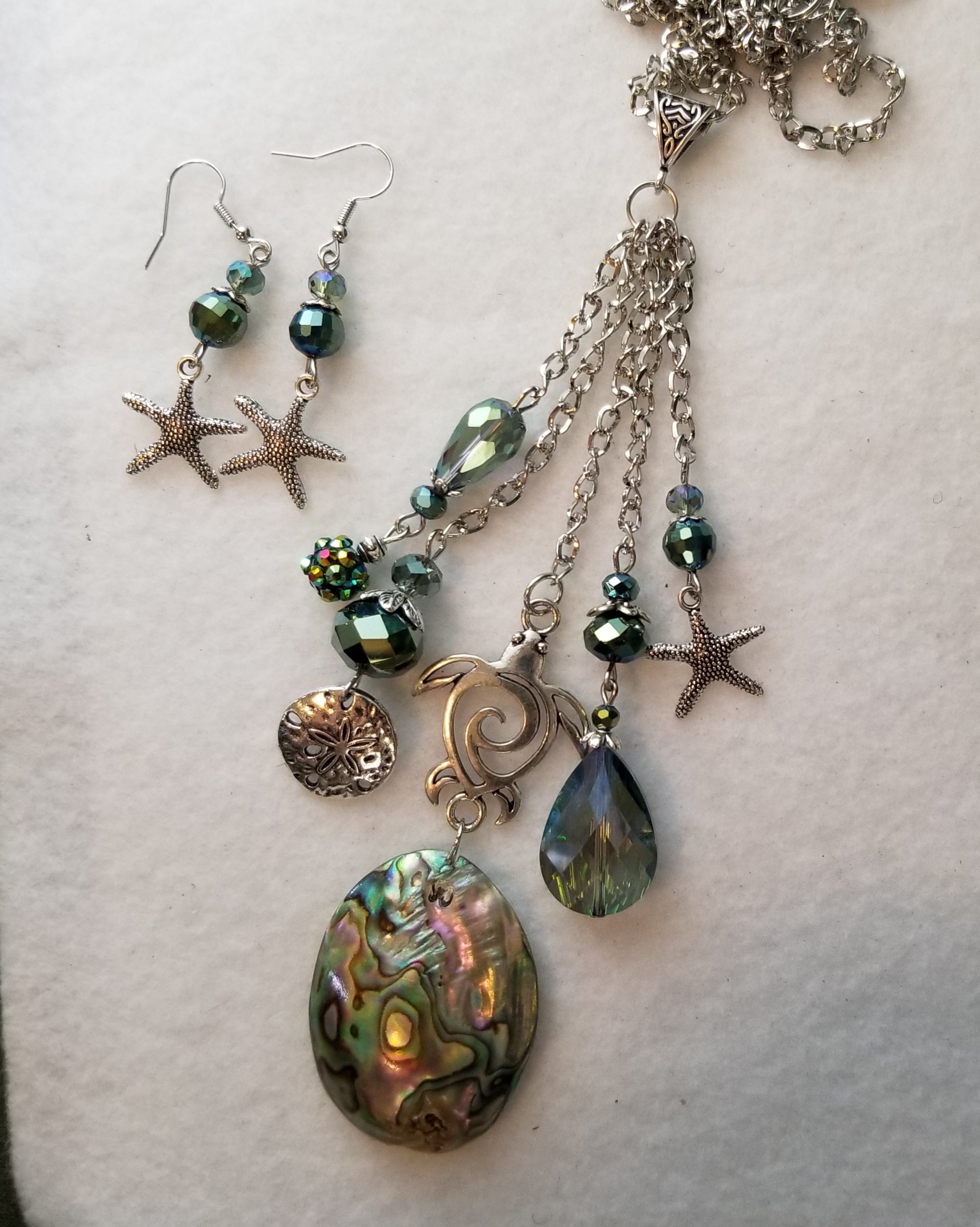Sea Adventure Necklace with Earrings