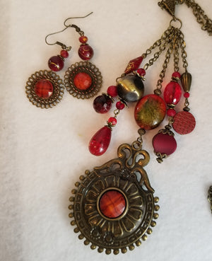 Red Necklace with Earrings
