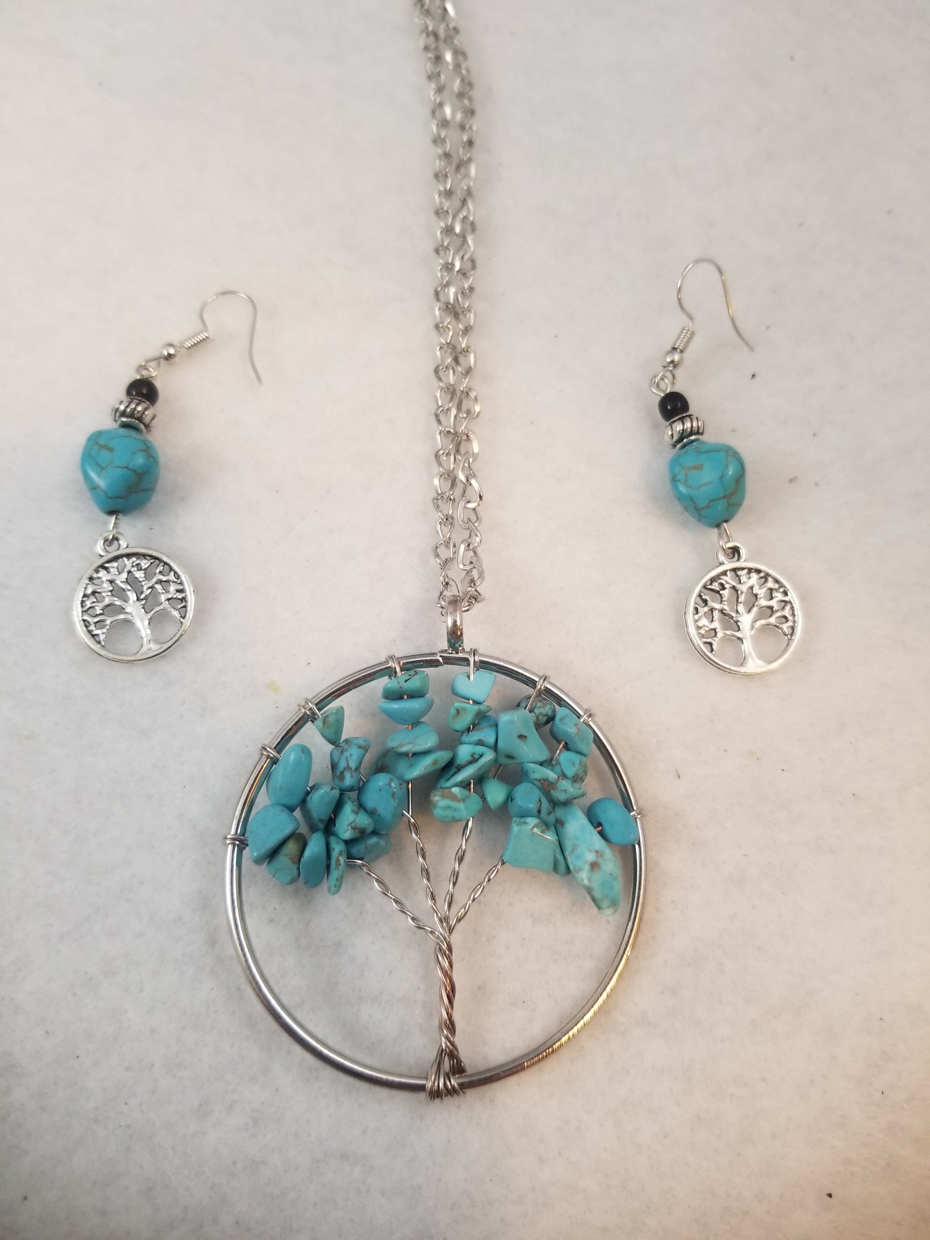 Faux Turquois Tree of Life Necklace with Earrings