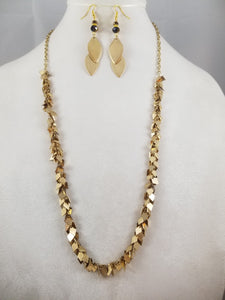 Golden Diamonds Necklace with Earrings