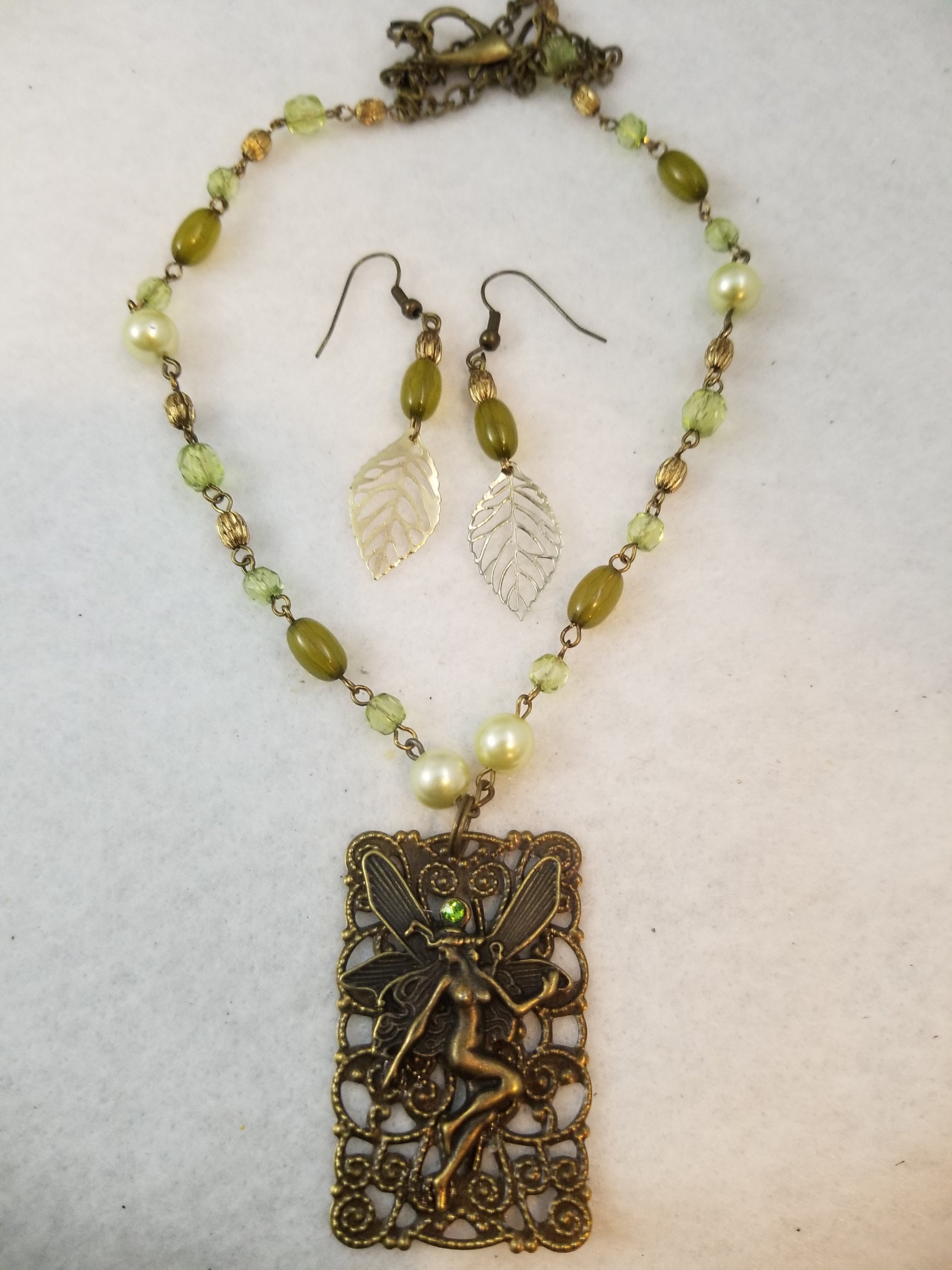 Green Fairy Necklace with Earrings