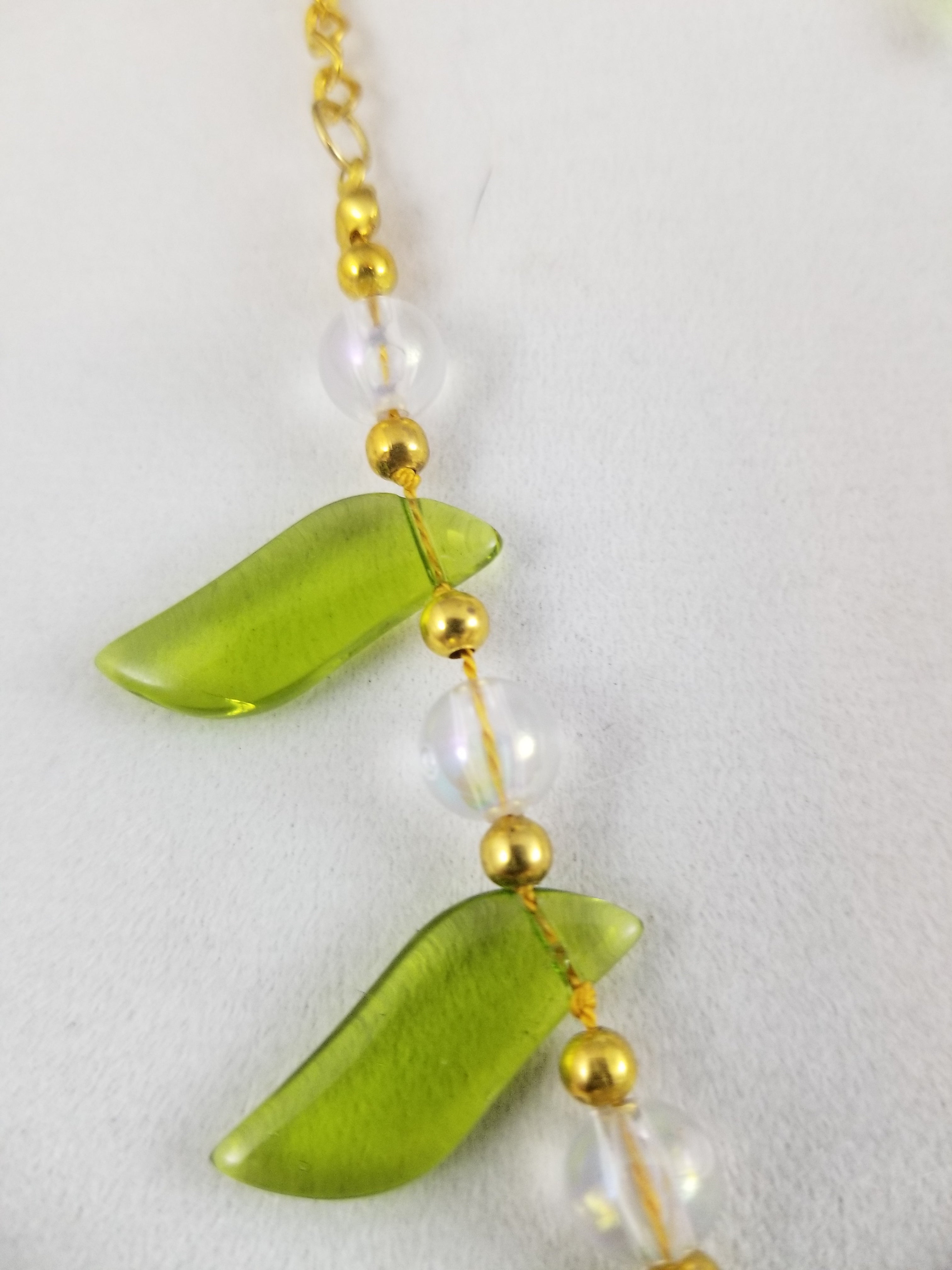Green Glass Necklace with Earrings